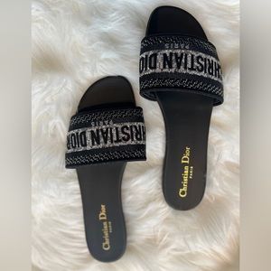 Dior slides